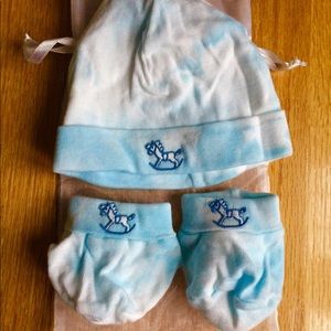 NEW Infant boy cap & booties set blue tie dye